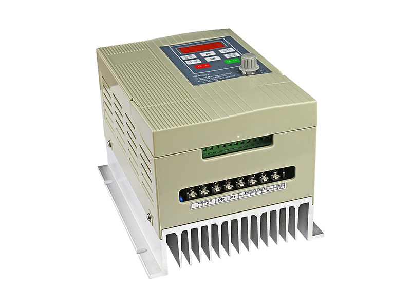 3000H單相水泵變頻器，恒壓供水專(zhuān)用變頻器，變頻器廠家